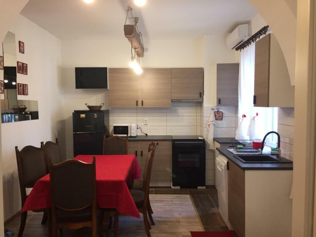 Apartman Licia Rijeka Buitenkant foto