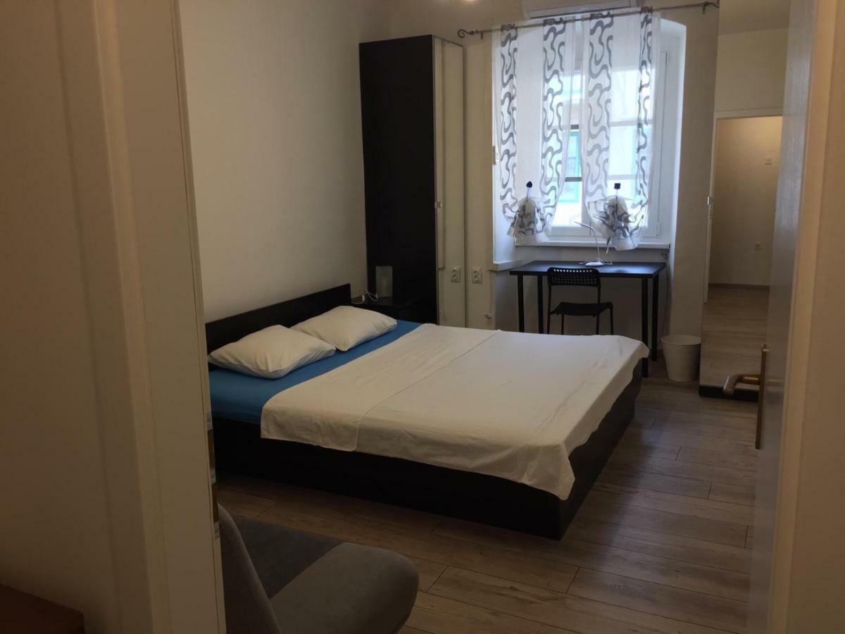 Apartman Licia Rijeka Buitenkant foto