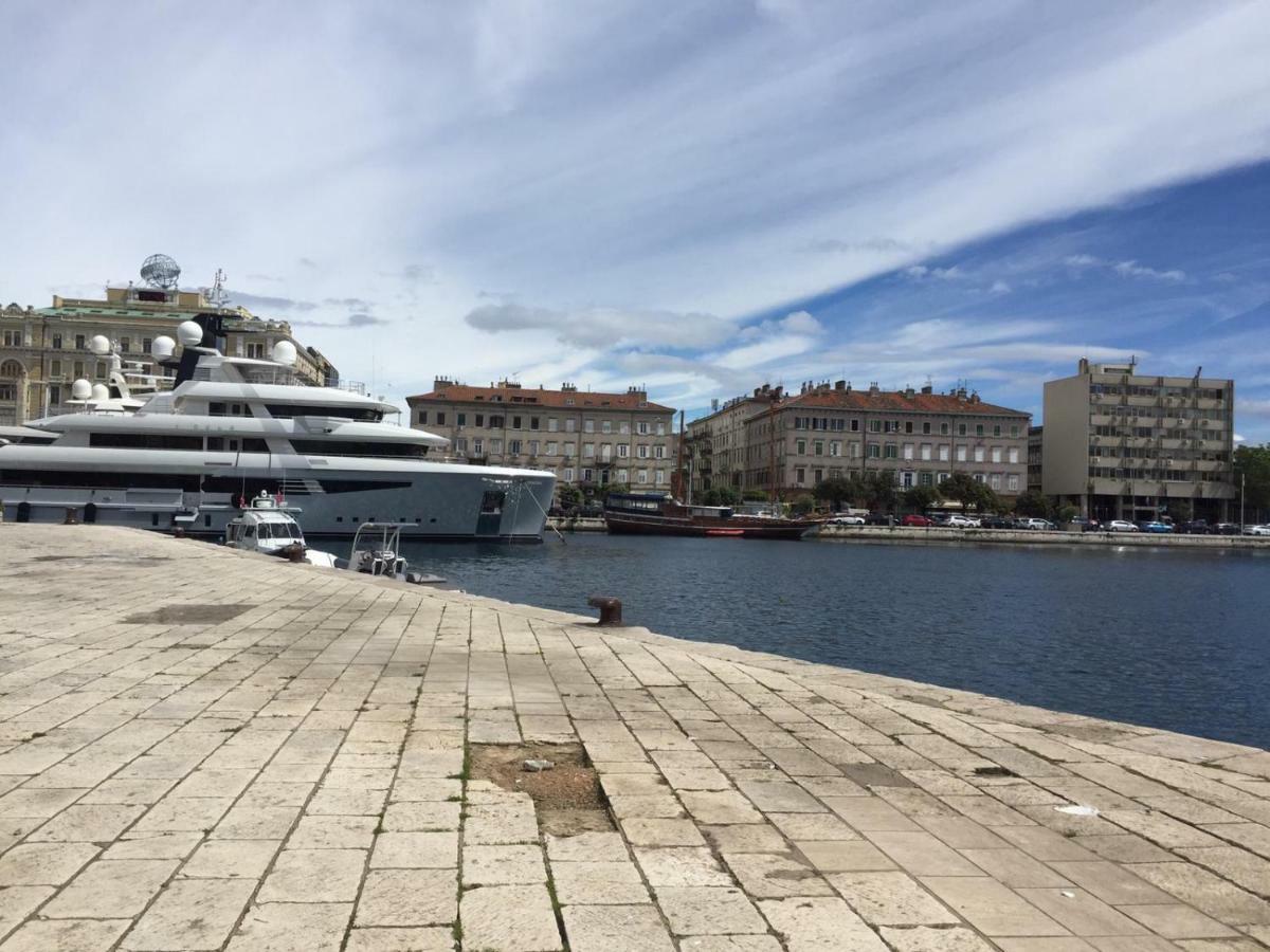 Apartman Licia Rijeka Buitenkant foto